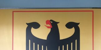 Erfurt’s Public Prosecutor’s Office Does Not Even Come to a Halt for Bundestag Candidates: Eight Simultaneous House Searches on Account of Sensationalist Court Ruling